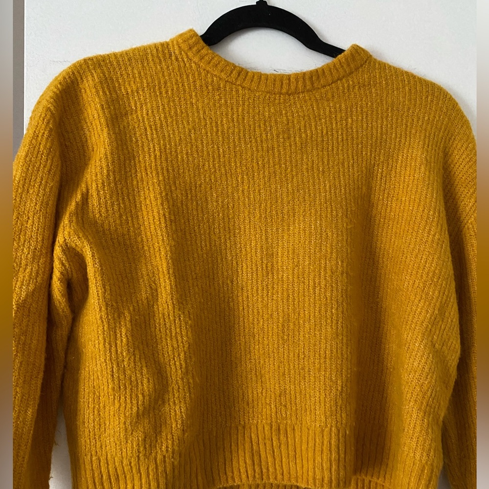 Yellow sweater